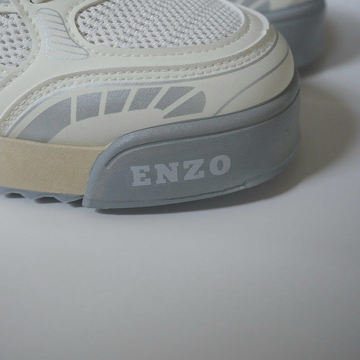Enzo Aura 'MILK'